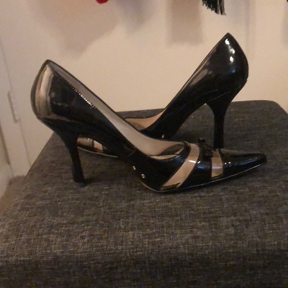 Black bow tie Guess heels - Picture 3 of 3